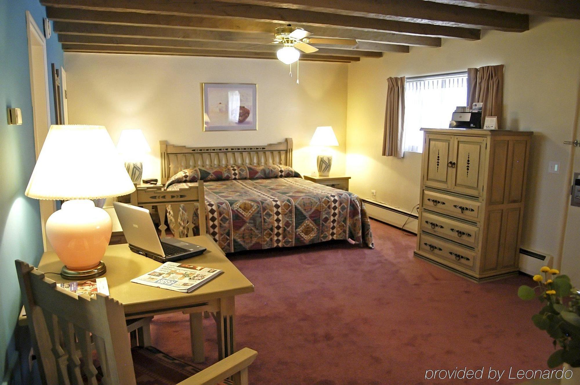 Kachina Lodge Resort And Meeting Center Taos Room photo